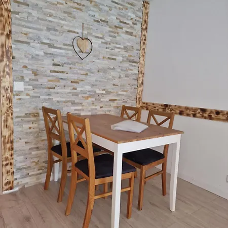 Apartmán Familienfreundliche 42m2 Mit Gratis Parking Und Wifi Nahe Sportaren Und Torrentbahn Leukerbad